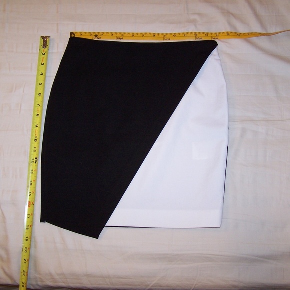 NWT Banana Republic Asymmetrical Sloan Pencil Skirt - Picture 3 of 4
